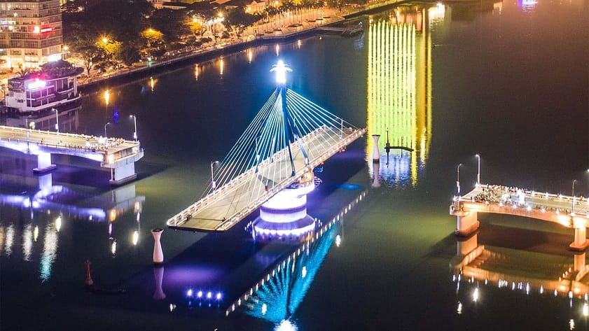 Han River Bridge shining at night (Source: Collected)