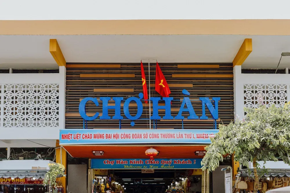 Han Market Da Nang Guide: Souvenirs, Food & Tailors