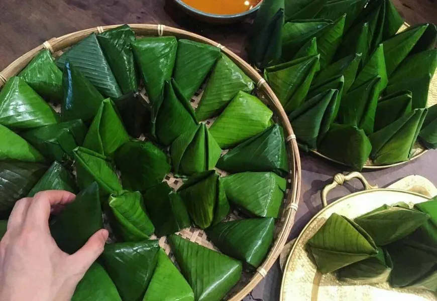 Fermented crab noodle soup, a bold Gia Lai dish for adventurous eaters