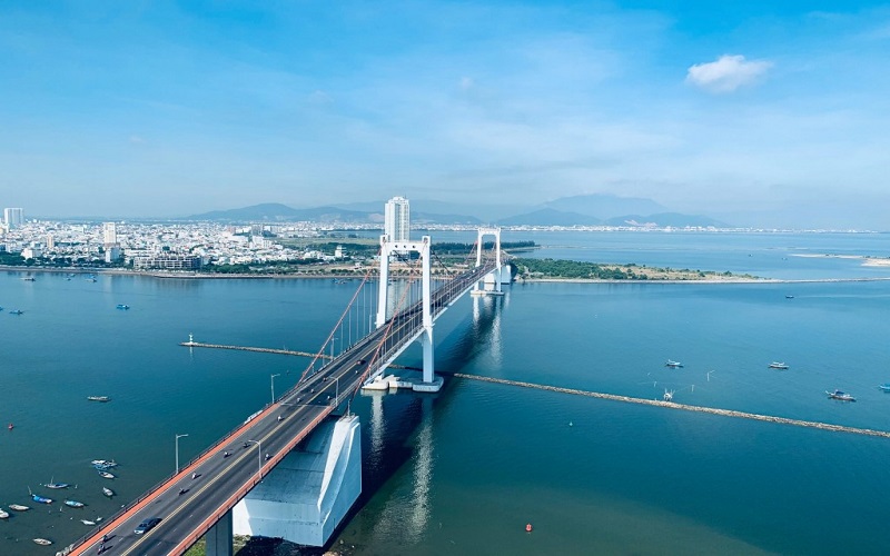 Visiting Thuan Phuoc Bridge at sunset is one of Da Nang things to do for you to consider (Source: Collected)