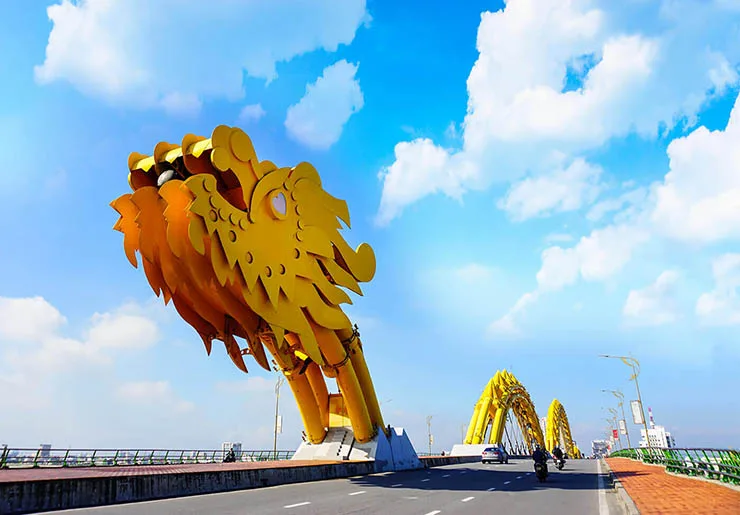 Dragon Bridge Da Nang Fire & Water Show Guide
