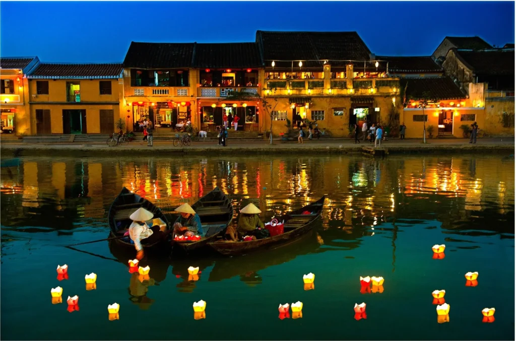 Da Nang City, Bay Mau Coconut Forest & Hoi An Ancient Town Private Tour
